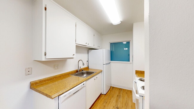 Photo - 415 Ignacio Blvd Unit 137