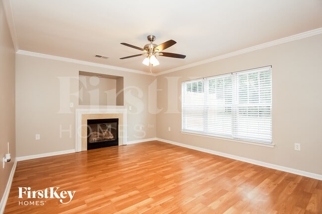 Photo - 7017 Blithe Low Pl