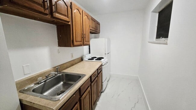 Photo - 2849 NE 13th Ave