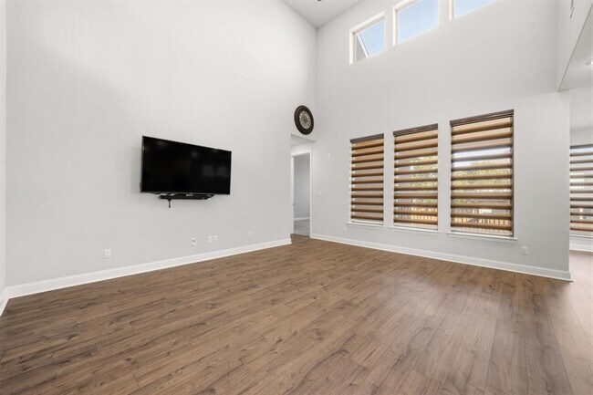 Photo - 1233 Texas Ash Ln