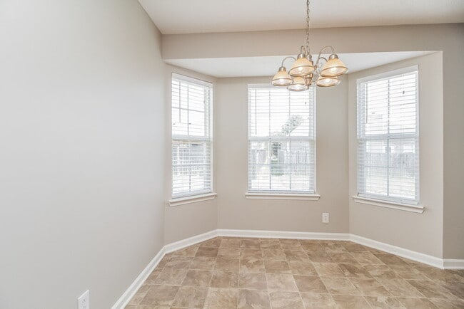Photo - 1923 Colyn Avenue