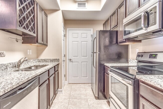 Photo - Beautiful Two Bedroom Apartment in Fort Walton Beach! Unit 306