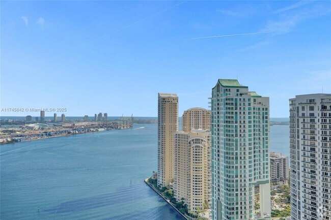 Building Photo - 300 Biscayne Blvd Way Unit 3405 Rental