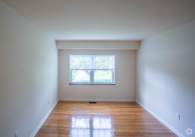 2BR, 2BA