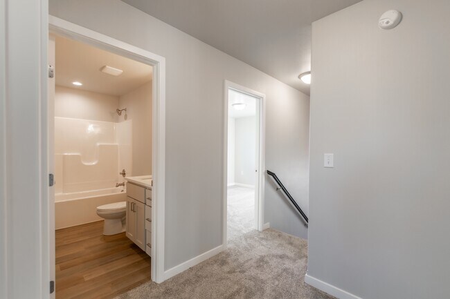Photo - 3626 33rd St S