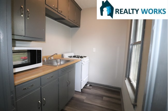 Photo - 1619-1623 D Street Unit 1623 D Street