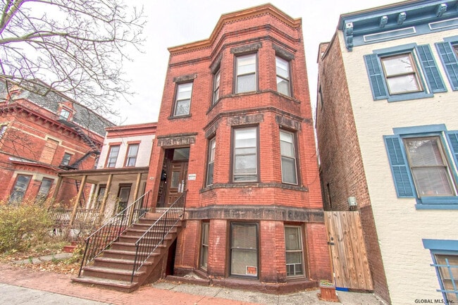 Photo - 341 Madison Ave Unit 2nd fl