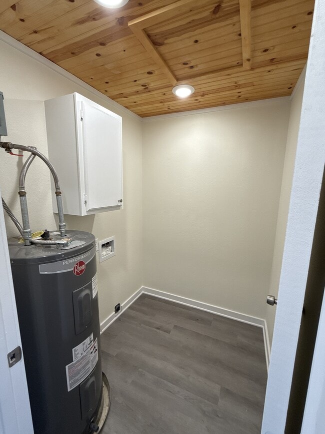 Photo - 289 private Rd