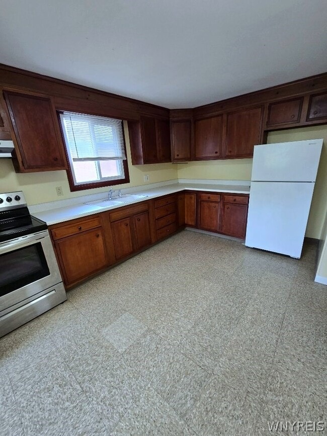 9 Floreis Ct