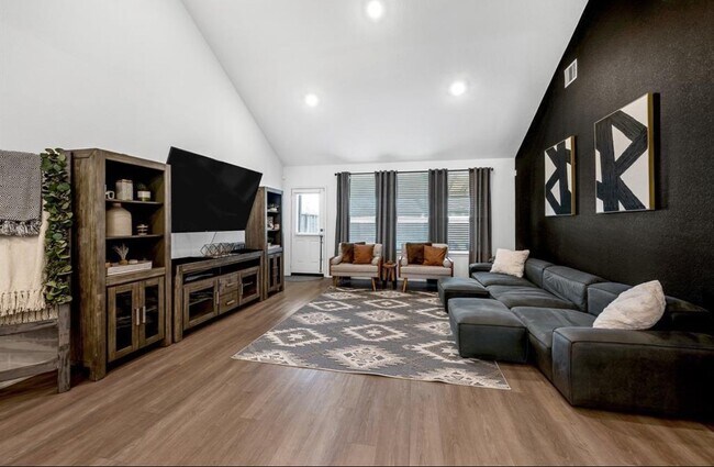 Photo - 23922 Sage Row Ln