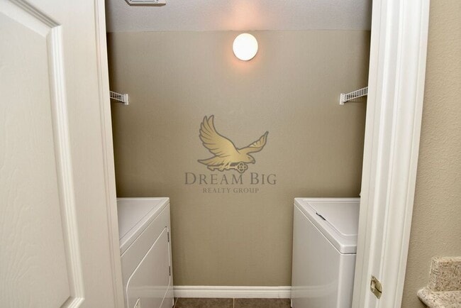 Photo - 8000 W Badura Ave