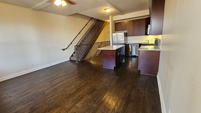 Photo - 939 W Armitage Ave Unit B