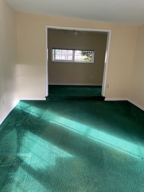 Photo - 595 Kings Ave