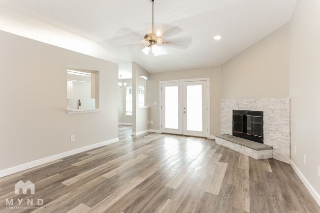 Photo - 4350 Jiggermast Ave