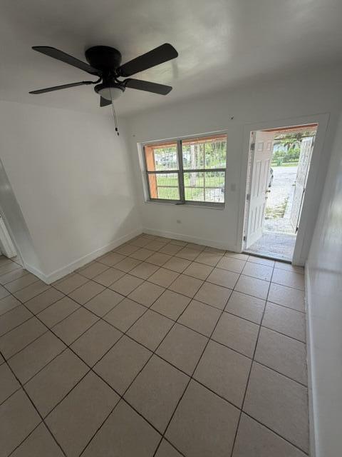 Photo - 648 NE 139th St