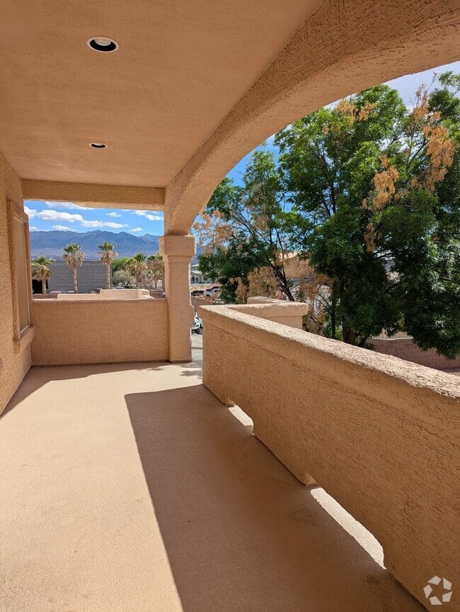 Building Photo - Sandstone Condo Unit 4324