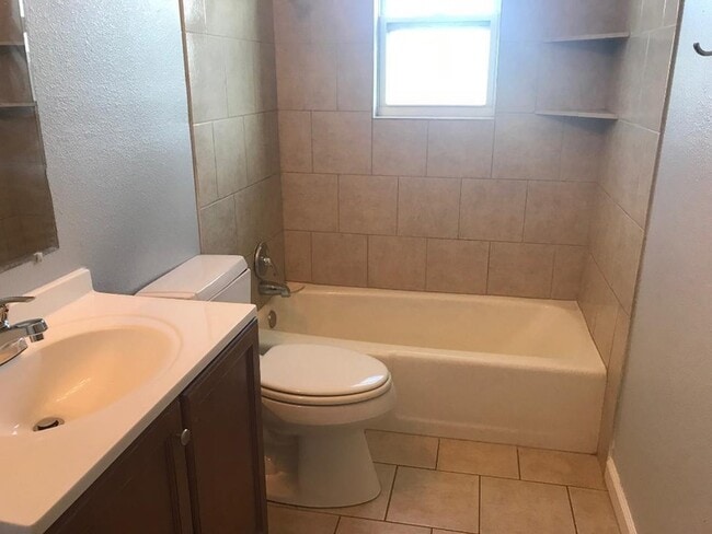 Photo - 4516 Marshall St