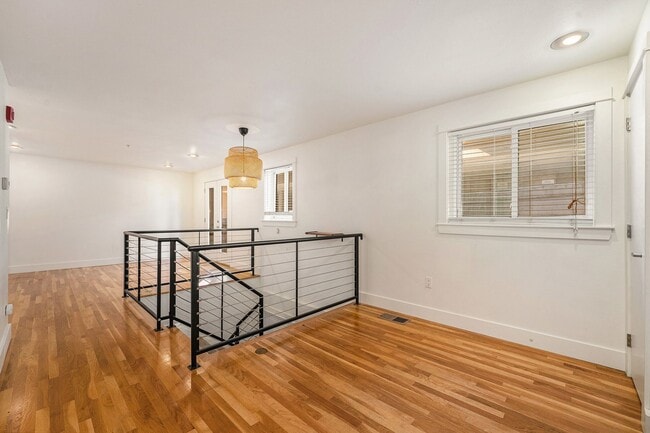 Photo - 2bed/1.5 bath Stylish Condo in LoHi