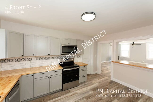 4 Front St Unit 2