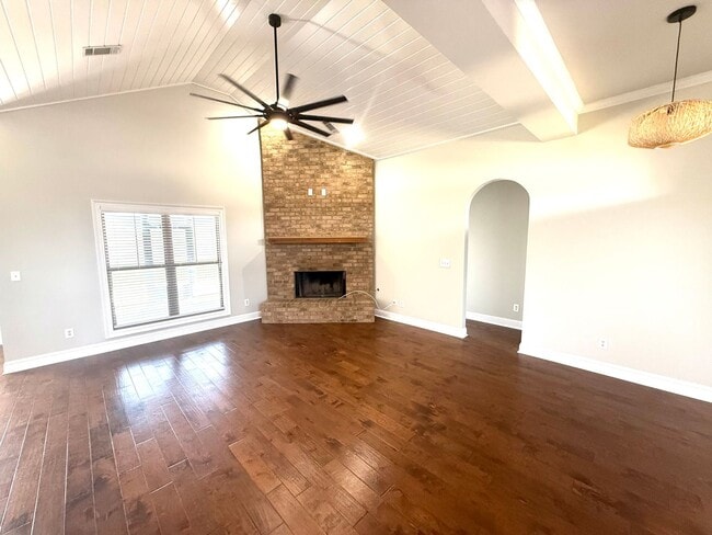 Photo - ** 4 bed 2 bath located in Wetumpka ** Cal...