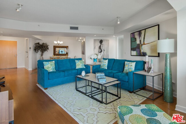 Photo - 13600 Marina Pointe Dr Unit 606