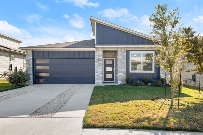 Photo - 13721 Lubeck Dr