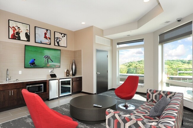 Red44 | Luxury Apartments