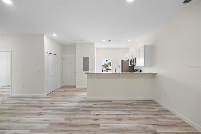 Photo - 262 Royal Palm Dr Unit 202