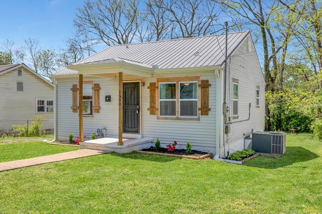 Photo - 1908 Cherry St