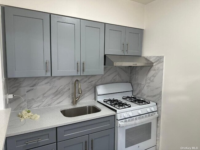 Photo - 86-32-86-80 80th St Unit 2Fl