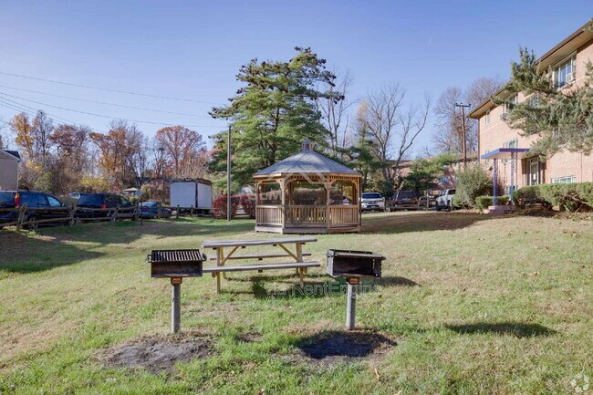 Photo - 14400 Gemstone Dr Unit 303