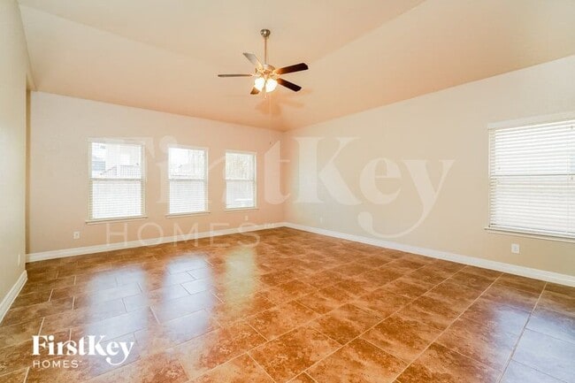 533 Saddle Vista