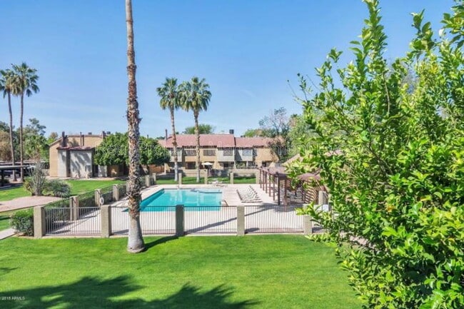 Photo - 2040 S Longmore Unit 41