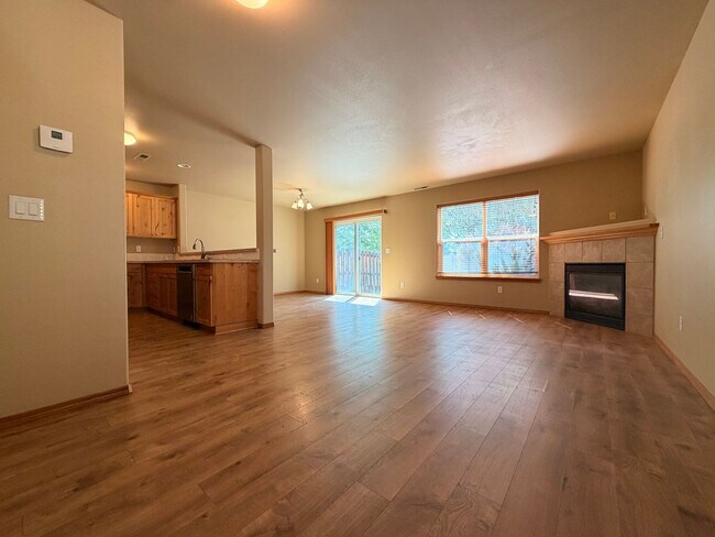 Photo - 2988 SW Indian Cir