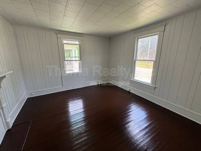 Photo - 809 Sunset Ave