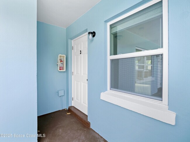 Photo - 101 Deland Ave Unidad 3