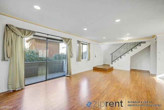 Photo - 2 br, 2.5 bath Townhome - 10240 Silverton ...
