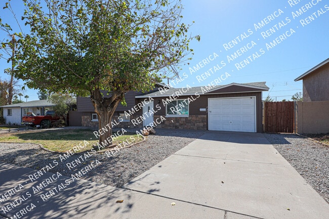 Photo - 727 E Taylor St