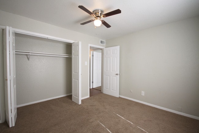 Photo - Dover Apartments