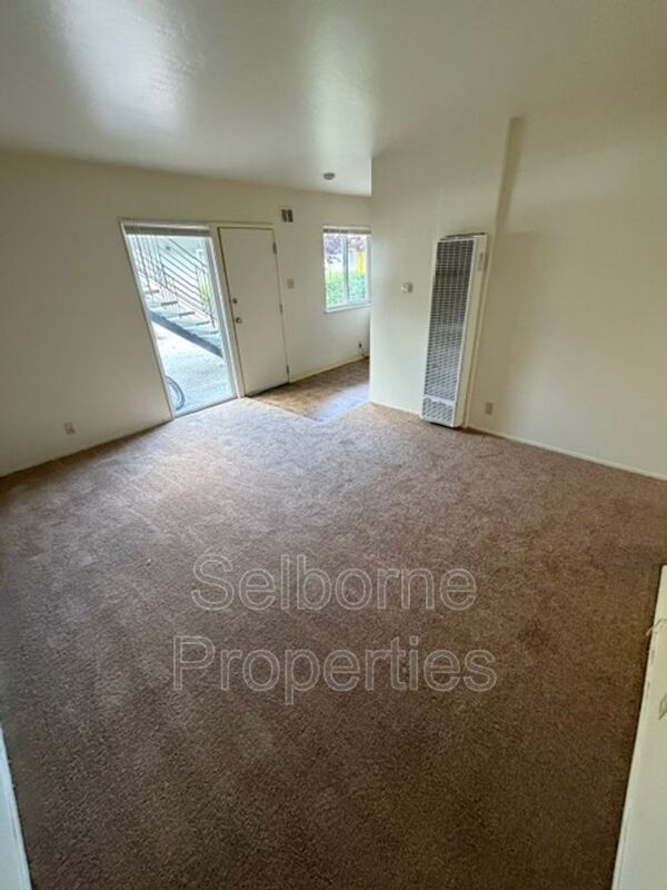 Photo - 1537 8th Ave