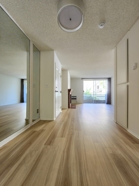 Photo - 1541 S. Bundy Drive