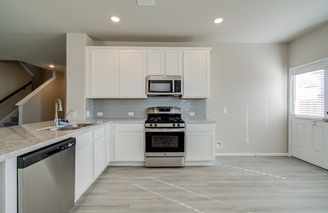 Photo - 8403 Moonlight Bay Cir