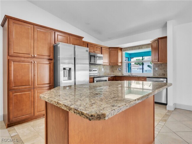 Photo - 3859 SE 7th Pl
