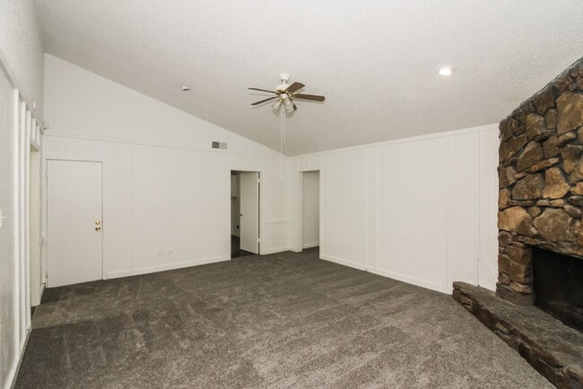 Photo - 6218 Ridgeline Dr