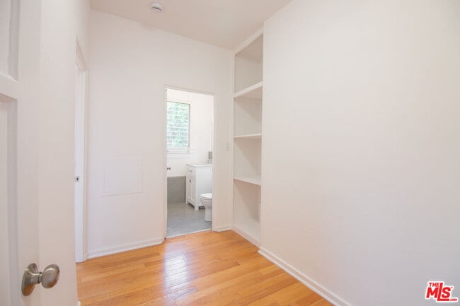 Photo - 1201 N Crescent Heights Blvd Unit 407