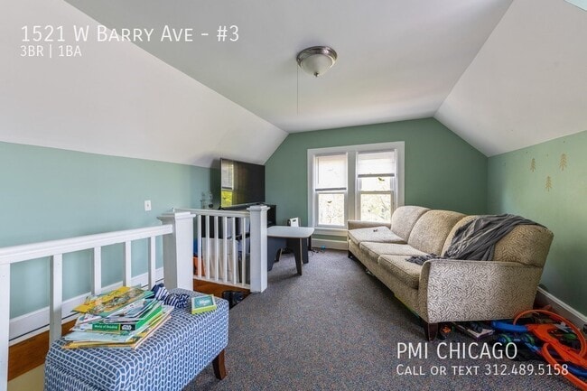 Building Photo - 1521 W Barry Ave Unit #3