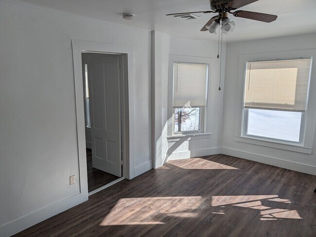 Photo - 9 Turnpike Rd Unidad 2