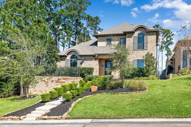 Photo - 32 Evangeline Blvd