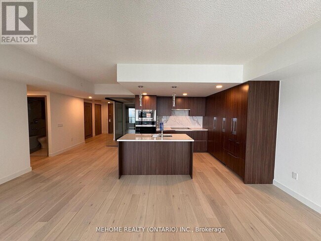 Photo - 3 Concord Cityplace Wy Unit 6705