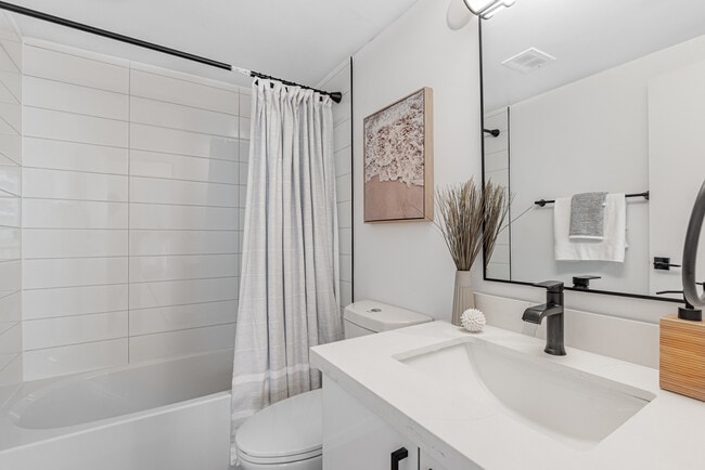 Photo - Rosebury Square